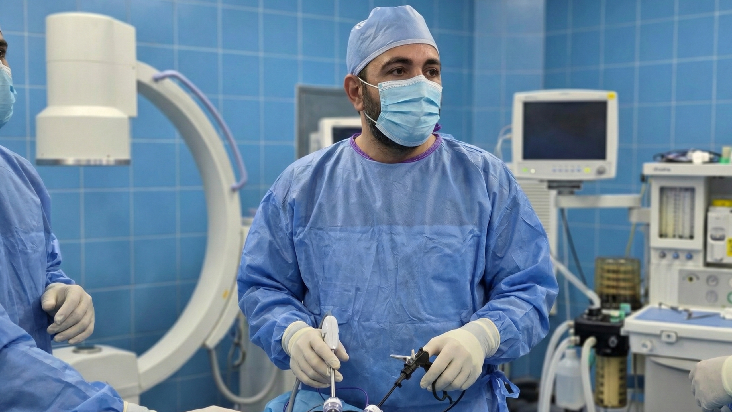 الاستشارة والرعاية - د. عمر منصور (الشريحة 4)